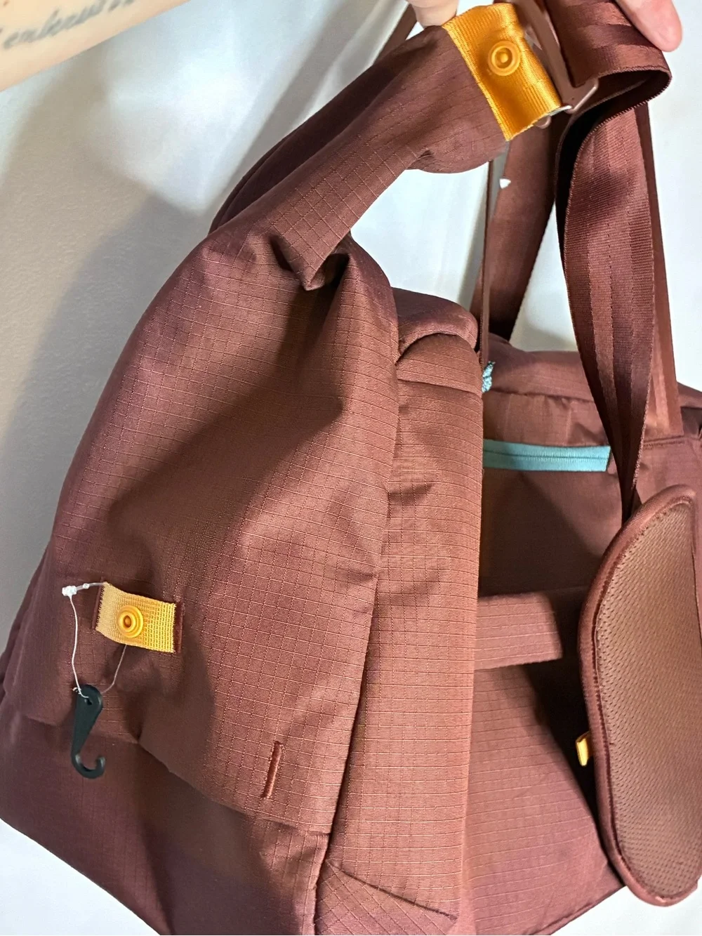 EUC cotopaxi Viaje 35L Travel Duffel Bag in Sepia with Removable Strap